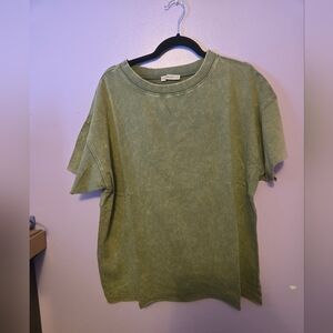 Zenana L/XL Green Top